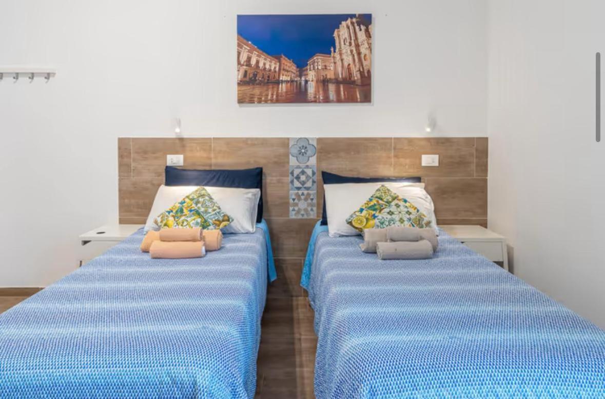 סירקוזה Raudino Rooms מראה חיצוני תמונה